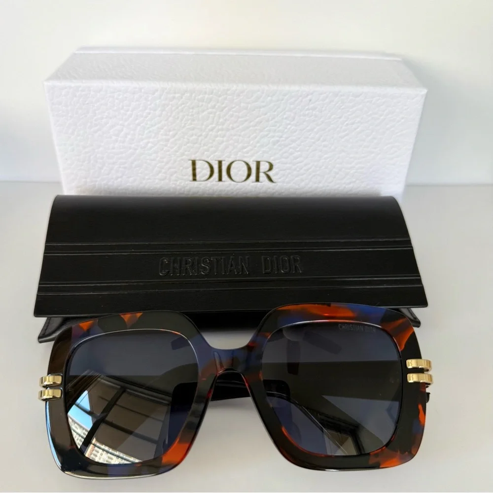 NEW!!! Christian Dior women sunglasses CDior S2I 28B0 Authentic Retail 560$